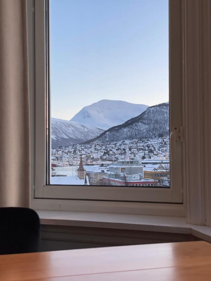 Historical Villa In The City Center Tromsø Extérieur photo