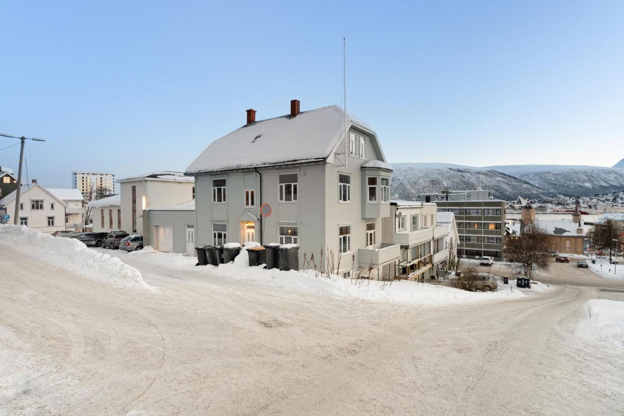 Historical Villa In The City Center Tromsø Extérieur photo