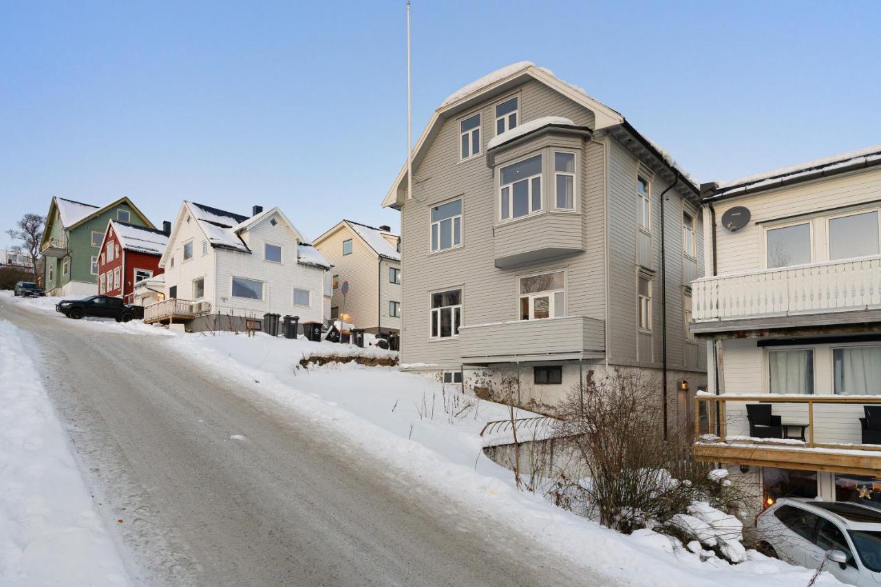 Historical Villa In The City Center Tromsø Extérieur photo